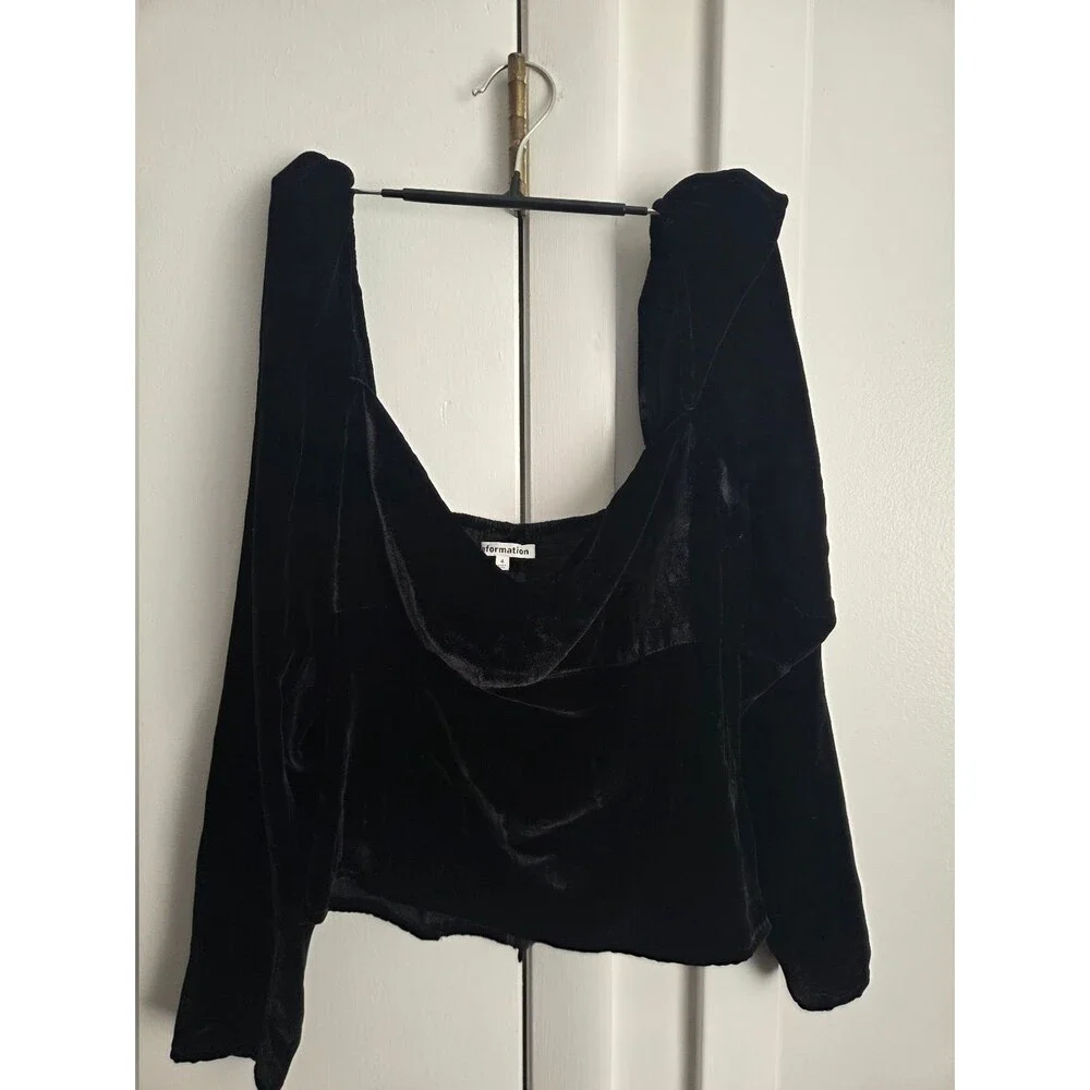 Reformation Black Velvet Monroe Sweetheart Puff Sleeve Gothic Top Size 4